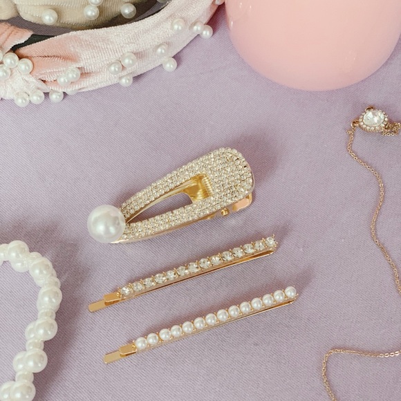 Pastel Renaissance Rhinestone Clips 3-Piece Set - Picture 2 of 3